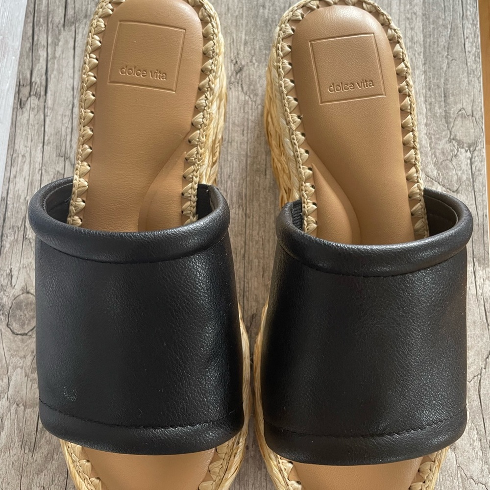 Dolce Vita sandals size 7
